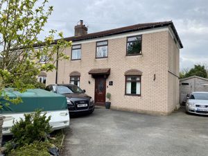 Main Photo- click for photo gallery